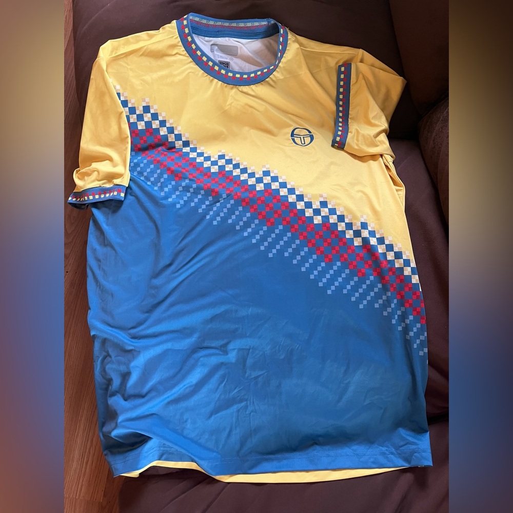Sergio Tacchini Yellow and Blue Checkered Nylon Men's Tee Sz:XL ( Fits like XXL)